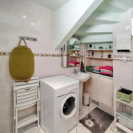 Cosy A Sirach Avec Vue Sur La Montagne 44 M² *